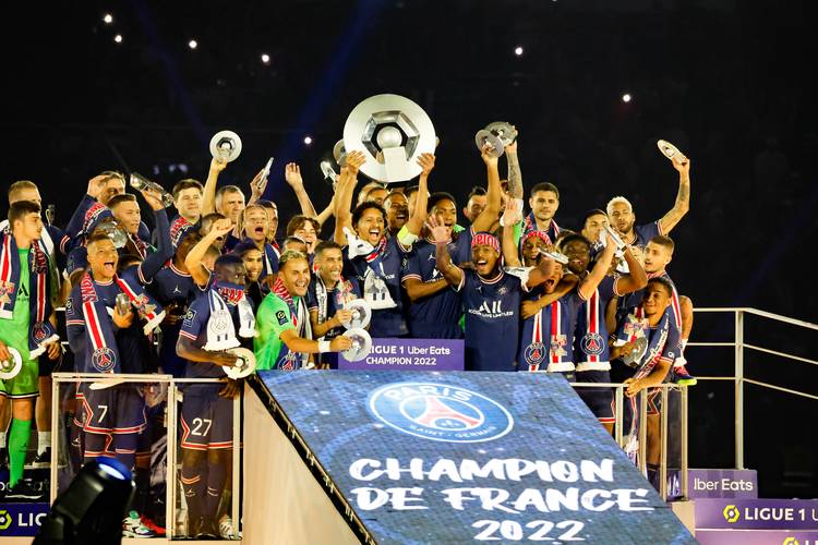 吴曦：无缘夺冠对自身也是成长，下赛季要加强细节上的把握（吴曦称失冠助其成长，下赛季将强化细节把控）