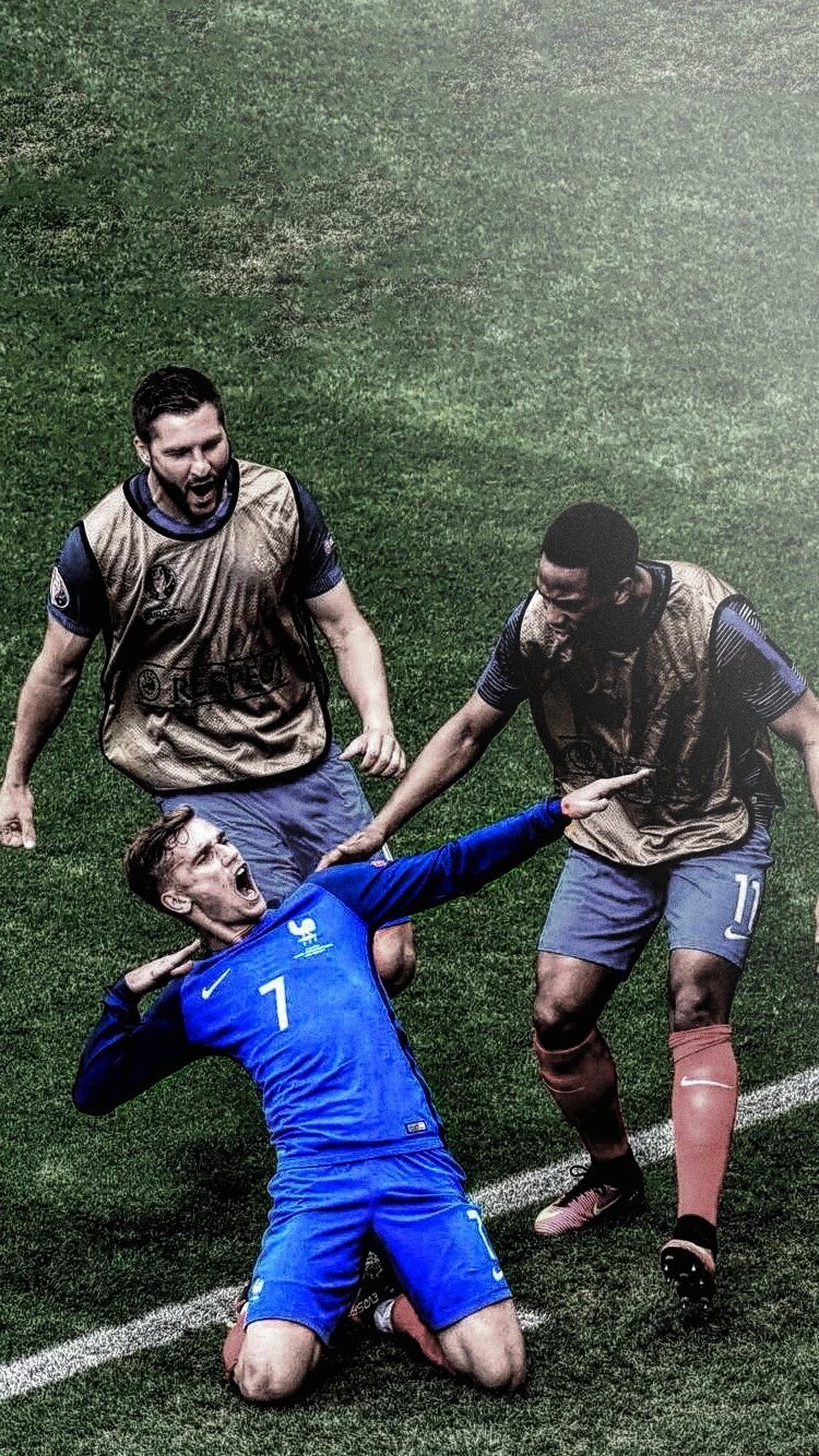 丰特宣布再次竞选巴萨主席：这个项目远远超越我个人（丰特再度参选巴萨主席：这项计划已超越个人层面）