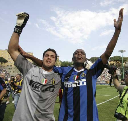 斯帕莱蒂：首发能直观了解热格罗瓦的表现，戴维需要继续提升（斯帕莱蒂：安排热格罗瓦首发以直观评估，戴维仍需提升）