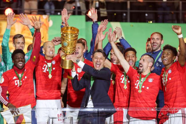 亚精英赛半场：路易斯失单刀+补射中柱，申花暂0-0广岛（亚精英赛半场战报：路易斯单刀失手又补射中柱，申花暂与广岛0-0）