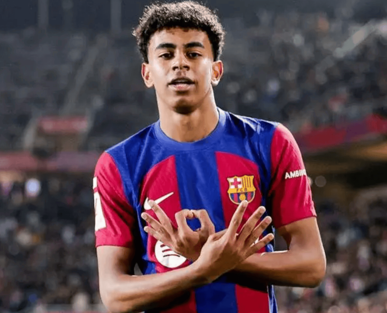 TA：奥利塞合同中没有任何解约金条款，拜仁希望和他续约（TA：奥利塞合同不设解约金，拜仁欲与其续约）