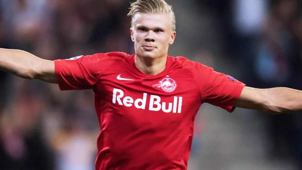 热刺街头绘制孙兴慜壁画迎接欧冠回归（热刺以街头孙兴慜壁画迎接欧冠重返）