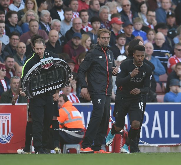 还没踢过意甲，跟队记者：维拉蒂被中间人推荐给尤文（尚未征战意甲，随队记者称中间人已将维拉蒂推荐至尤文图斯）