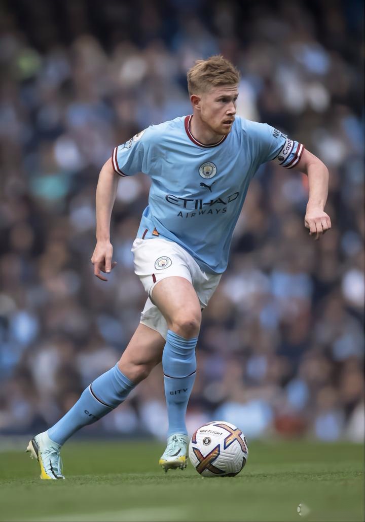 德天空：弗罗因德将21岁前锋弗兰库利诺列入拜仁夏窗引援名单（德天空：弗罗因德将21岁前锋弗兰库利诺纳入拜仁今夏引援候选）