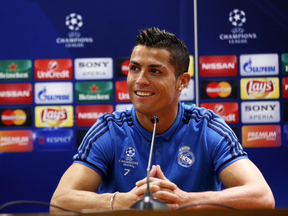 2025LPL全明星颁奖：Tarzan独获三奖，AL年度最佳俱乐部（2025LPL全明星颁奖礼：Tarzan包揽三项大奖，AL荣膺年度最佳俱乐部）