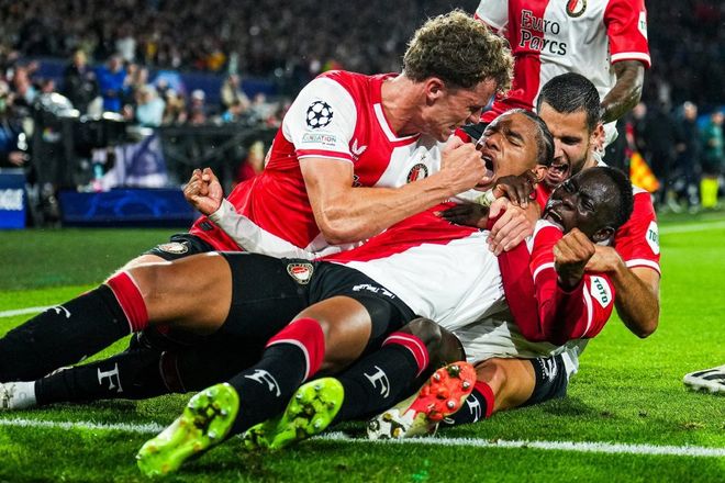 德甲战报：小贝林染红，赫勒救主，弗赖堡1-1十人多特蒙德（德甲赛况：小贝林被罚下，赫勒建功救主，十人多特1-1弗赖堡）